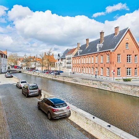 Charming Place Along The Canals In ブルージュ エクステリア 写真